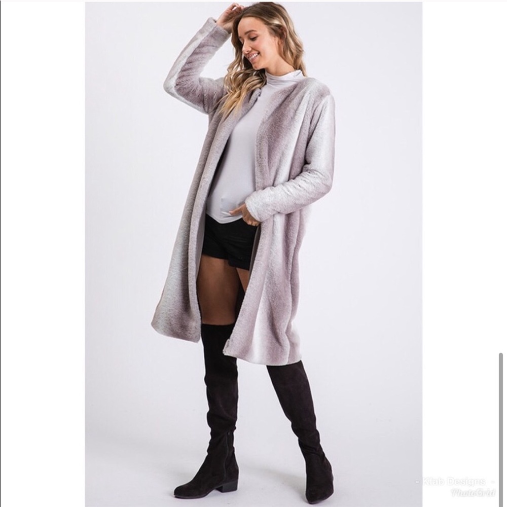 Luxurious Faux Fur Open Front Long Coat - Picture 6 of 7